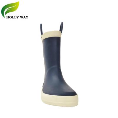 China Water Protection Printed Waterproof Rain Boots With Collar For Boy for sale