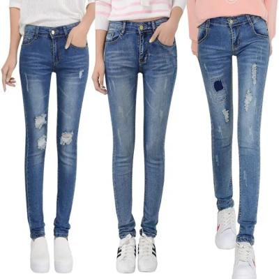 China Breathable Womens Jeans Mid Waisted Straight Leg Loose Stretchy Lightweight Tummy Control Trendy Jeans for Women 2023 for sale