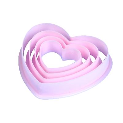 China Stocked 4pcs Heart Cookie Cutter Plastic Mold Set Cake Cutters Baking Tools Cake Tool for sale