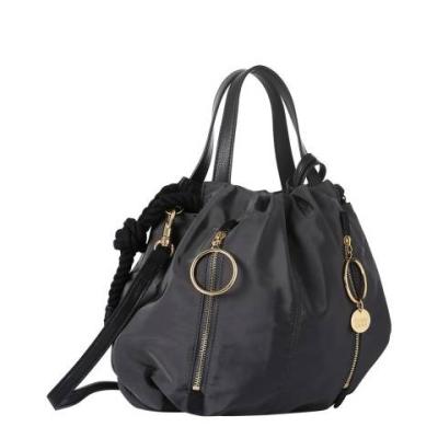 China Portable Waterproof Single Shoulder Ladies Handbag for sale