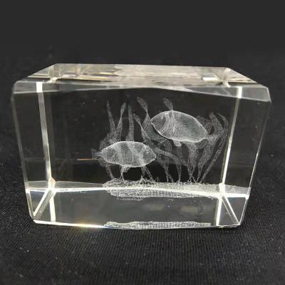 China Wholesale Europe white k9 crystal glass 3d laser engraved etched crystal cube for souvenirs gift for sale