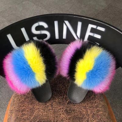 China 2021 New Arrivals Anti-slip Fashion Women Big Hairy Flip Flops Slippers Lady Custom Logo Fur Slides for sale