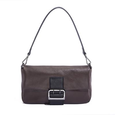 China 2021 New Designer French NATIONAL Ladies Bags Casual Soft Lash Leather Sling Bags Cross - Body Bags With Lock for sale