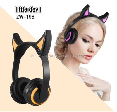 China Electronic Foldable Headband Instruments New Durable Custom Color Stereo Over Ear Wireless Earphone, Music Wireless Earphones for sale