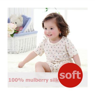 China The double-sided use of the mulberry silk short children's mulberry sleeve fabric of the mulberry silk baby knitted silk suit for sale