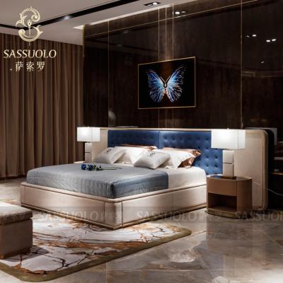 China Sassuolo Luxury Bed Large Bedside Grinded Skin Bedside Simple Elegant Italian Light Luxury Comfy Design Latest Visionary for sale