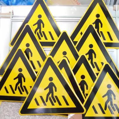 China High Visibility 2023 Hot Sale Road Safety Traffic Sign Warning Road Board Signs Traffic Signs for sale