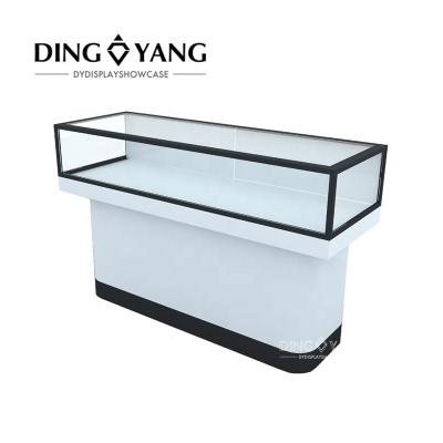 China Luxury Factory Bespoke Custom Classic Simple Jewelry Display Counter With Preassembly Structure for sale