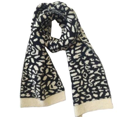 China Fashion Warm Colorful Women's Istanbul Scarf In Winter for sale