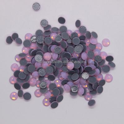 China Factory Wholesale Hot Fix Flatback Rhinestone In Flat Back Crystal Beads Rose Opal Color for sale