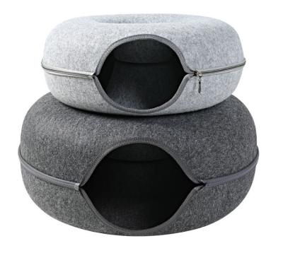 China Travel Cat Donut Cat Hideaway Premium Cave and Pet Bed Sustainable Durable Felt for sale