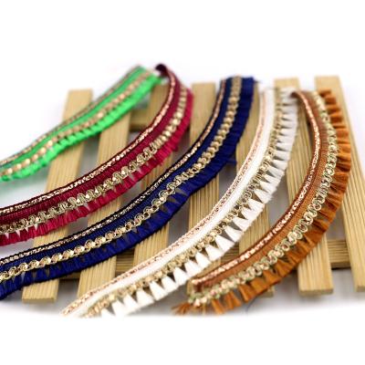 China Viable Vintage Small Fringe Trimmings 2cm Tassel Fringe Lace Trims With Thread And Gold Sequin For Garment Apparel Home Textile for sale