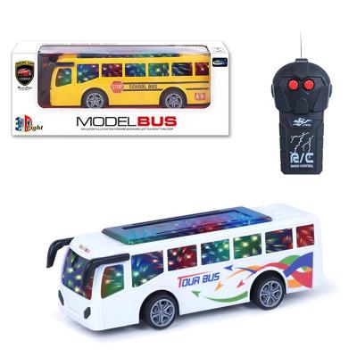 China Toy 1:24 Scale 2CH Simulation Electric Cars RC Bus Diecast Remote Control Bus For Sale With 3D Light for sale