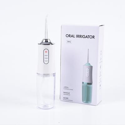 China Custom Hotel Label CE Certified Low Price Wireless Dental Water Flosser Dental Oral Irrigator For Oral Health for sale