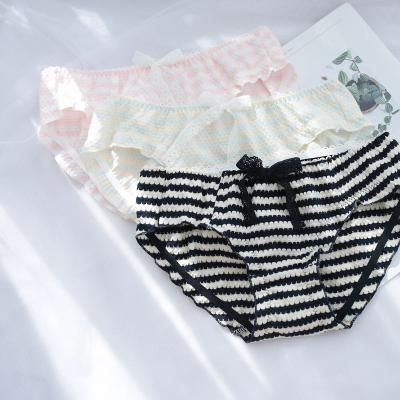 China Custom Fresh Yarn-dyed Simple Soft Medium Underwear Buttocks Purse Cotton Cloud Stripe Soft Lace Bowknot Antibacterial for sale