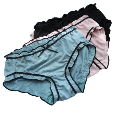 China Four Seasons Antibacterial Bowknot Mid Waist Briefs Butterfly Panties For Casual Women for sale