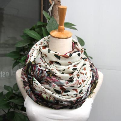 China Funky Static Resistant Cashmere 100% Wool Scarf ISO4001 / SGS for sale