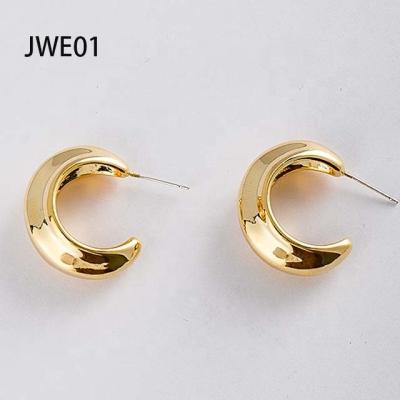 China Lead-free nickel-free 18K gold plated retro European and American 925 earrings simple geometric silver needle c-shaped earrings for sale