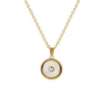 China Shite Fritillaria CLASSIC Simple Circular Shaped Pendant Necklace 18K Gold Plated Stainless Steel Necklace Clavicle Chain for sale