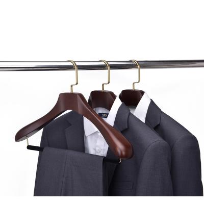 China With luxruy Adult Antique Wooden Trouser Bar Inspring Tie Rod And Hangers For Men's Suits for sale