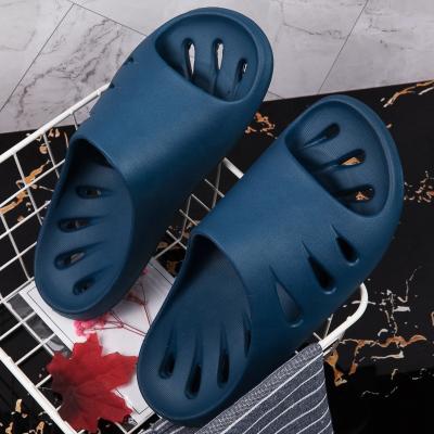 China Fashion Trend QY-CUSTOM Factory New Eva Slippers For Men Flowing Bathroom Slippers Men&women's Home Slippers for sale