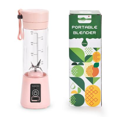 China 2021 New Mini Electric Fruits Vegetable Juice Car USB Rechargeable Personal Automatic Blender and Blender Portable Hand Blender for sale