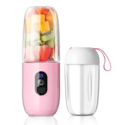 China Car Mini Portable Blender Smoothie USB Rechargeable Fruit Juicer Blender Cup with Power Bank for sale