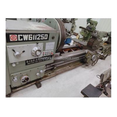 China Machinery repair shops used CW611250 5000mm heavy duty universal manual metal lathe machine metal lathe turniming equipment for sale