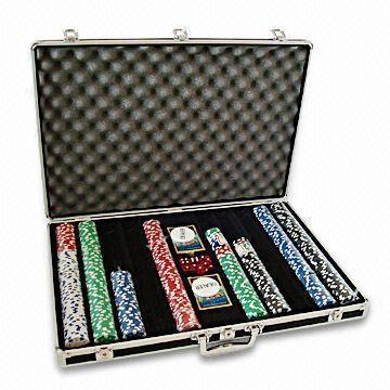 China Hot Selling Custom Aluminum Lockable Gaming Card Case For Poker Chip Casino Chip Case for sale