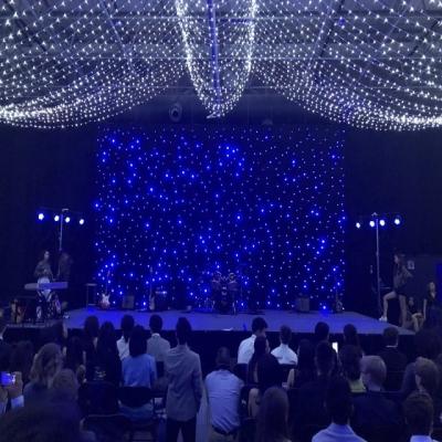 China 4 * 6M Azul y blanco LED Estrella de telón de fondo de cortina para el club nocturno de luz de la cortina LED tela en venta