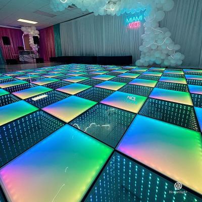 中国 LED ミラー ダンス フロア ライトアップ インフィニティ ダンス パネル 12x12フィート ナイトクラブ照明 販売のため