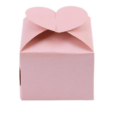 China Recycled Materials Shinny Pearl Paper Cake Box Wedding Favors Gift Box for sale