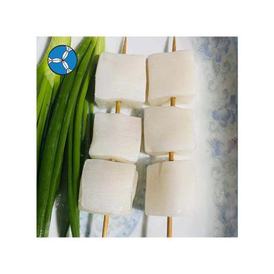 China Nutritious High Quality Calamari IQF Squid Frozen Cube / Slice For Export for sale