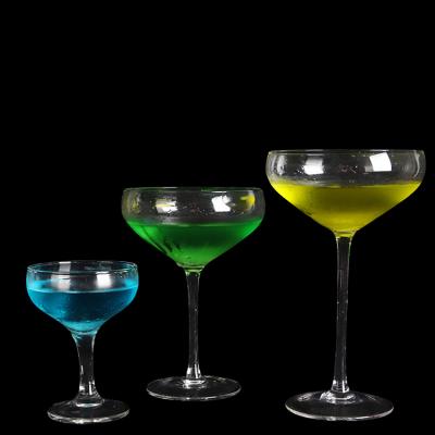 China Custom Nordic style cup glass cocktail glass workable for champagne fountain building for sale