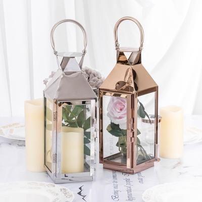 China Romantic Candlelight Hurricane Lantern Light Metal Gold Wedding Decorative Lantern for sale