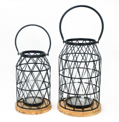 China Wedding Home Decoration Vintage Metal Wire Frame Wood Bottom Lanterns Black Galvanized Glass Candle Holder for sale