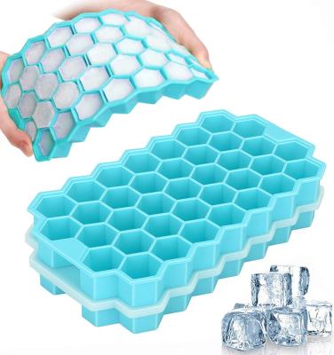 China Easy Sustainable Version 15 Flexible Ice Cube Trays Silicone Ice Cube Molds With Removable Lid Freezer Reusable Ice Trays Stackable for sale