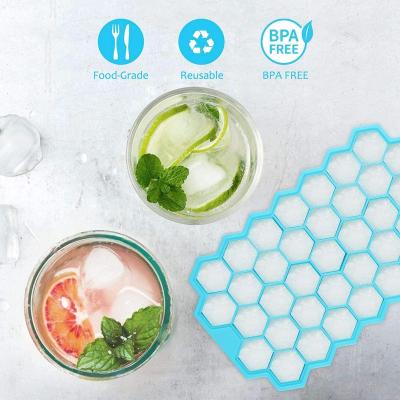 China Sustainable Ice Cube Trays Ice Trays For Freezer , Silicone Ice Cube Tray For Freezer for sale