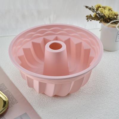 China Sustainable Reusable Silicone Cups Non-Stick Silicone Muffin Cups Cake Cupcake Liners Cupcake Liners Molds for sale