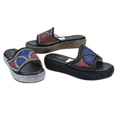 China Fashion Trend 2023 summer new platform shoes rhinestone flip-flop wedge heels flat slippers women's shoes for sale