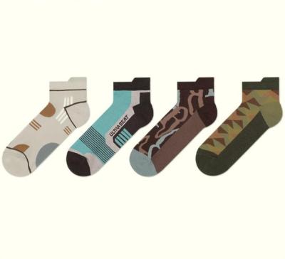 China Custom Sporty Comfortable Stylish Casual Breathable Socks Men Pattern Cotton Short Sock for sale