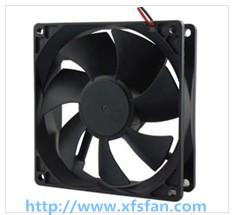 China 92*92*25mm DC Black Plastic Brushless Cooling Fan DC9225 for Led Light for sale