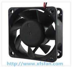 China 60*60*25mm 12V/24V DC Black Plastic Brushless Cooling Fan DC6025 for sale