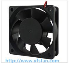 China 60*60*20mm 12V/24V DC Black Plastic Brushless Cooling Fan DC6020 for sale