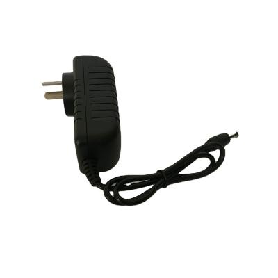 China China Manufacturer Universal Desktop Power Cable Adapter 5V 2A Output Current XD-105 for sale