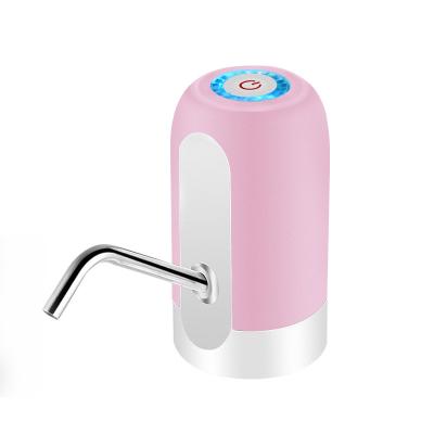 Cina 4W Power ABS 1200mah Capacity Small Portable Water Dispenser in vendita