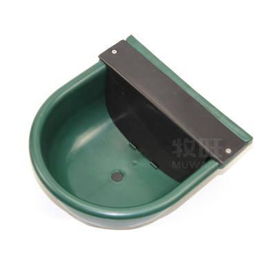 China Livestock Operation Equipment Automatic Plastic Farm Water Bowl 4L Drinking Bowl for Cattle Cow Sheep Horse Automatic Farm Water Bowl for sale