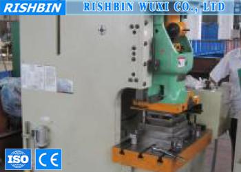 China High speed Upright Frame Metal Roll Forming Machine with 80 mm Shaft Diameter for sale