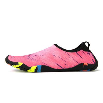 China Lightweight Water Shoes Sports Quick Dry Beach Sock Walking Swimming Shoes Beach Sports Shoes for sale