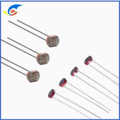 China 5mm GM5537 CDS Photoresistor Heller Widerstand 20-50KΩ Für Alarm Photoelektrische Steuerung zu verkaufen